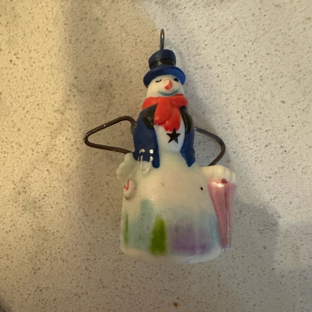 Hallmark Keepsake Miniature Ornament 2016 Skylar A. Woodscarf Snowman Limited Ed